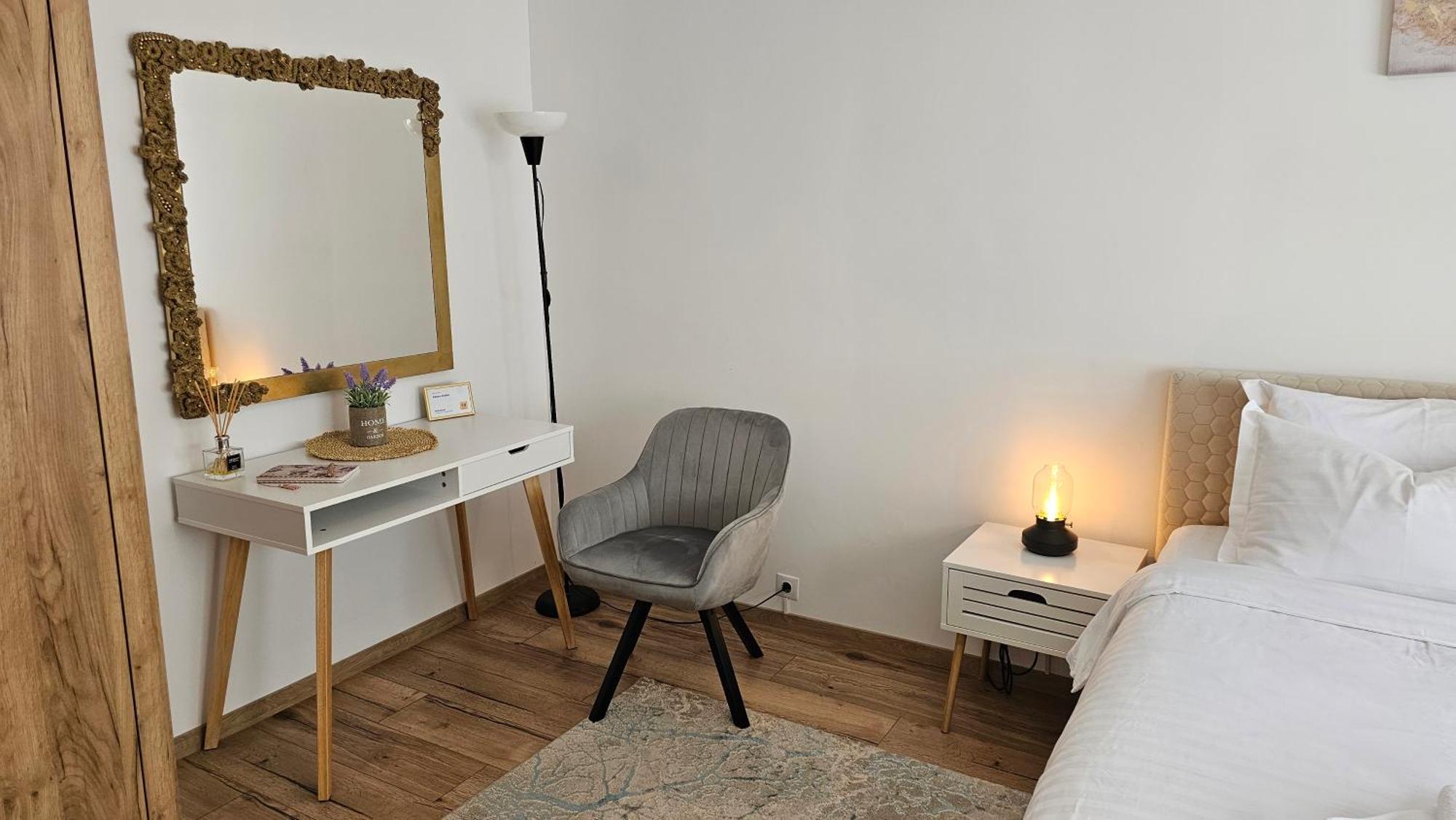 Saturn Studio Brasov Bagian luar foto